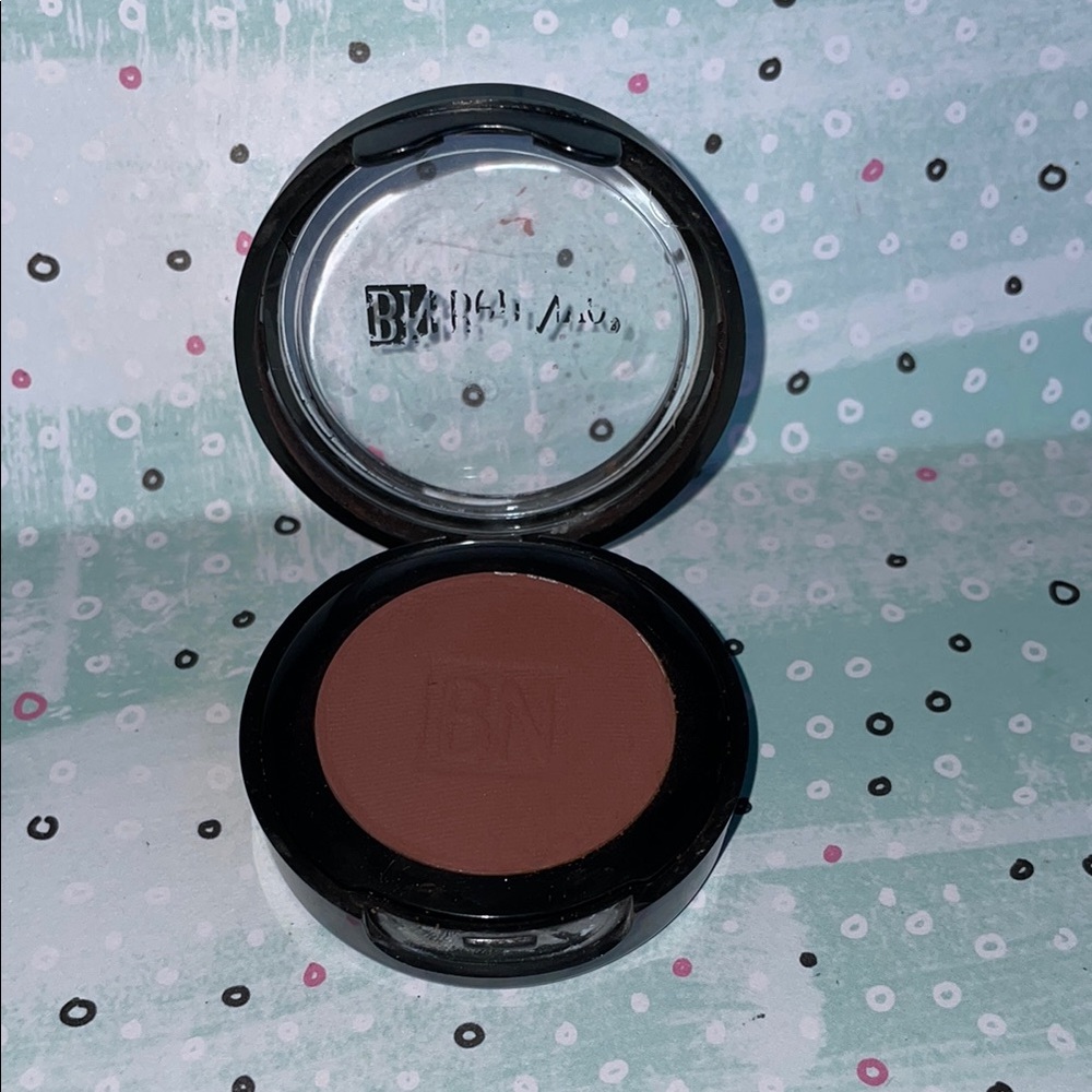 Ben Nye New Eyeshadow BLACK PLUM